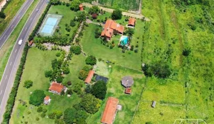 Fazenda à venda, 5 quartos, 2 suítes, AGUAS DE SAO PEDRO - ÁGUAS DE SÃO PEDRO/SP
