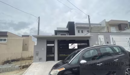Sobrado para Venda em Mogi das Cruzes, Vila Caputera, 3 dormitórios, 1 suíte, 2 banheiros, 2 vagas