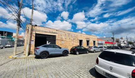 Galpão para Locação em Mogi das Cruzes, Centro, 4 banheiros