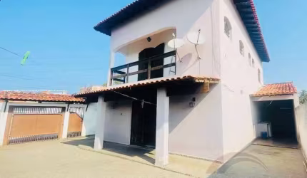 Sobrado para Venda em Mogi das Cruzes, Jardim Jussara, 4 dormitórios, 2 suítes, 3 banheiros, 6 vagas