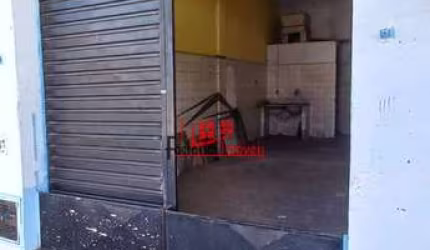 Loja alugando na Princesa Isabel com aproximadamente 40m²