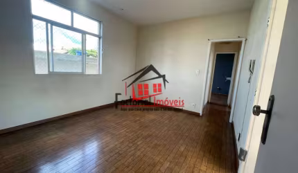 Apartamento com dois quartos e uma vaga no Carlos Prates