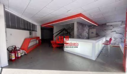 Galpão com 2480m² de área total mais pátio e porta pallets em Contagem