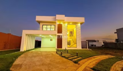 Casa sobrado em condomínio com 4 quartos - Jardins Bolonha