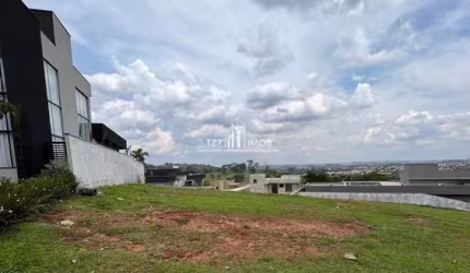 Condomínio do Lago-Lote com 771,10m²