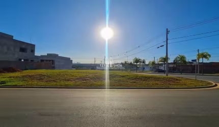 Lote Jardins Capri com 424,50 m² - Quitado R$ 420.000,00