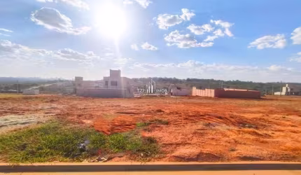 Jardins Parma - Lote com 265,03m² - Quitado R$ 265.000,00