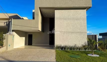 Casa térrea com 3 suítes plenas + escritório.