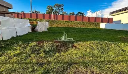 Lote Jardins Capri, sem vizinho de fundo, com 256,70 m² - Quitado.