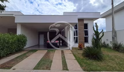 CASA À VENDA NO RESIDENCIAL CONDOMÍNIO QUEBEC COM 03 SUÍTES
