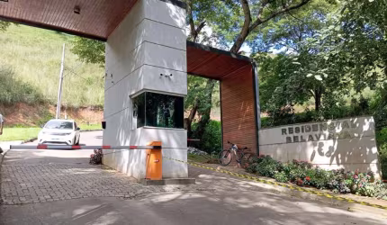 Terreno para Venda em Matias Barbosa, Centro, 1 dormitório, 1 suíte, 1 banheiro, 16 vagas