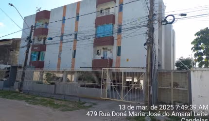 Alugo apartamento com 110 m2 3 quartos em candeias Jaboatão