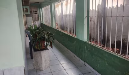 Vendo casa no bairro de Piedade construida em um terreno de 390m2 em Jaboatão PE