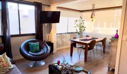 Apartamento com 77m², 2 quartos, bairro Bela Vista, Porto Alegre/RS