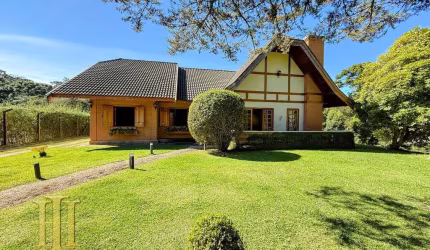 Casa térrea na região do Descansopolis