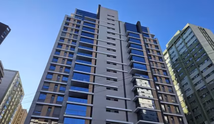 Apartamento para Venda em Curitiba, Água Verde, 3 dormitórios, 3 suítes, 3 banheiros, 3 vagas