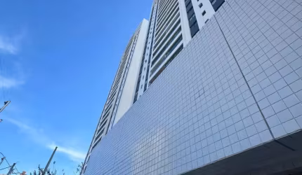 Apartamento de Alto Padrão com Vista para o Mar em Petrópolis