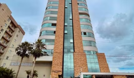 Apartamento à Venda com 4 quartos, 4 banheiros, 2 vagas e 157m² por R$ 1.650.000