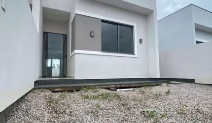 Casa á venda no Nova Descoberta com 56m², com 2 dormitórios e 1 vaga de garagem
