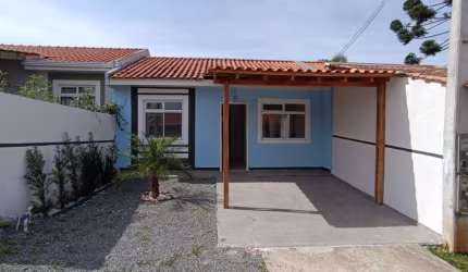 Casa em condomínio fechado com 2 quartos à venda na Rua Jaguariaíva, 2965, Estados, Fazenda Rio Grande por R$ 225.000