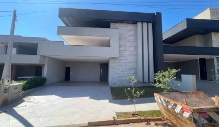 Casa à venda no bairro Jardim Yolanda em São José do Rio Preto/SP