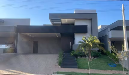 Casa à venda no bairro Parque Residencial Damha em São José do Rio Preto/SP