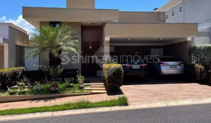 Casa para venda no condomínio Village Damha II
