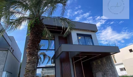 Casa com 3 dormitórios à venda, 150 m² por R$ 3.840.000,00 - Pedra Branca - Palhoça/SC