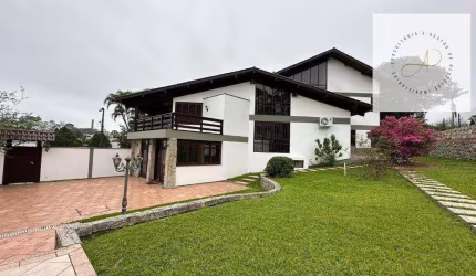 Casa com 4 dormitórios à venda, 340 m² por R$ 2.900.000,00 - Cacupé - Florianópolis/SC