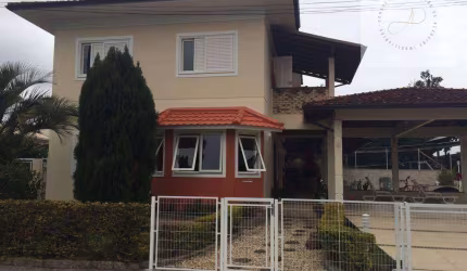 Casa com 4 dormitórios à venda, 340 m² por R$ 2.300.000,00 - Sambaqui - Florianópolis/SC