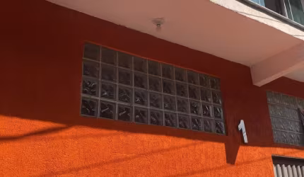 Casa a venda com dois quartos em frente ao futuro Parque de São Bento