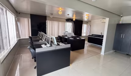 Sala Comercial no Rio Negro Center