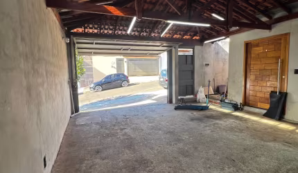 Venda Casa - Jardim Ipê - Botucatu/SP