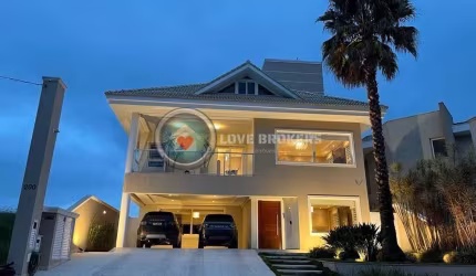 Casa Alto Padrão À Venda No Condomínio Arujá Verdes Lagos