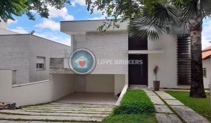 Casa Alto Padrão em Jardim das Cerejeiras, Arujá/SP