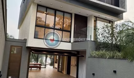 Casa Alto Padrão À Venda No Condomínio Arujá 5