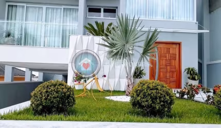 Casa à venda no Condomínio Residencial Real Park - Arujá/SP
