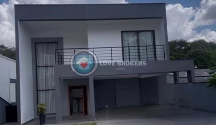 Casa Alto Padrão em Condomínio Arujá Ville II, Arujá/SP