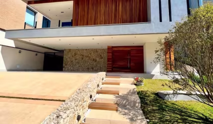 Casa Alto Padrão à Venda no Condomínio Arujá Hills III