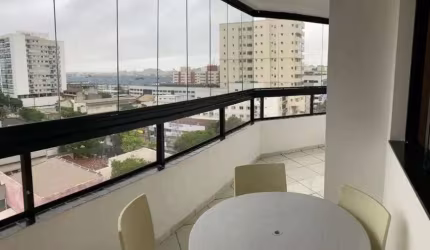 Apartamento dois quartos com 80m² a poucos passos do mar!