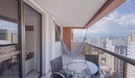 4 quartos com 148m² a poucos passos do mar em Itapuã! Prédio completo e muito procurado