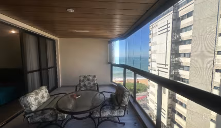 Apartamento espetacular com 300m², prédio frente mar na Praia da Costa!