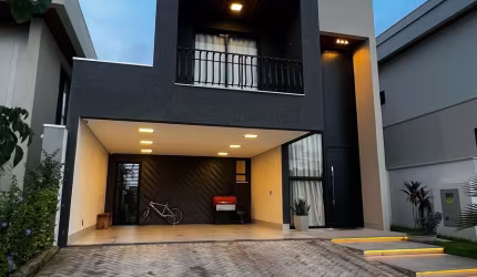 SOBRADO COM 4 SUÍTES À VENDA, 275m2 - FLORAIS DO PARQUE