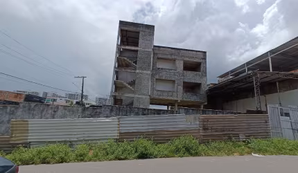 oportunidade de negócio prédio empresarial  Avenida das Torres