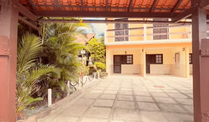 R$330.000-Casa triplex com 3 Quartos com 2 vagas