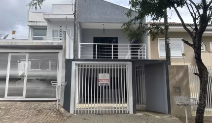 IMPERDIVEL Sobrado em Cascavel  no bairro Canadá  por R$399.000,00