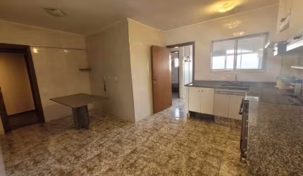 Imóvel para aluguel possui 211 metros quadrados com 4 quartos em Vila Morumbi - São Paulo - SP