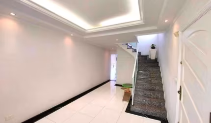 Sobrado com 2 dormitórios à venda, 121 m² por R$ 799.000 - Vila Formosa