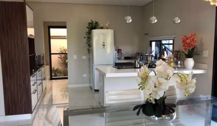 Casa em condomínio fechado com 3 quartos à venda na Avenida André Costa, 1655, Chácara Morada Mediterrânea, Jundiaí por R$ 1.950.000