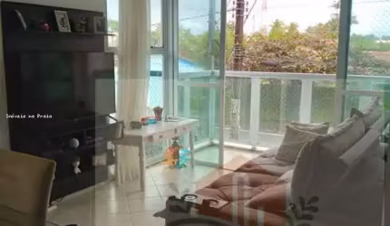 Apartamento com 2 dormitórios lazer lado praia na Enseada